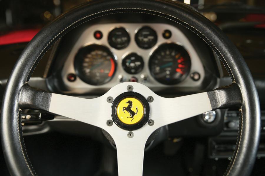 Панель приборов Ferrari 308 GTB Acciao 1978 года  (NA) (фото 25 из 34)